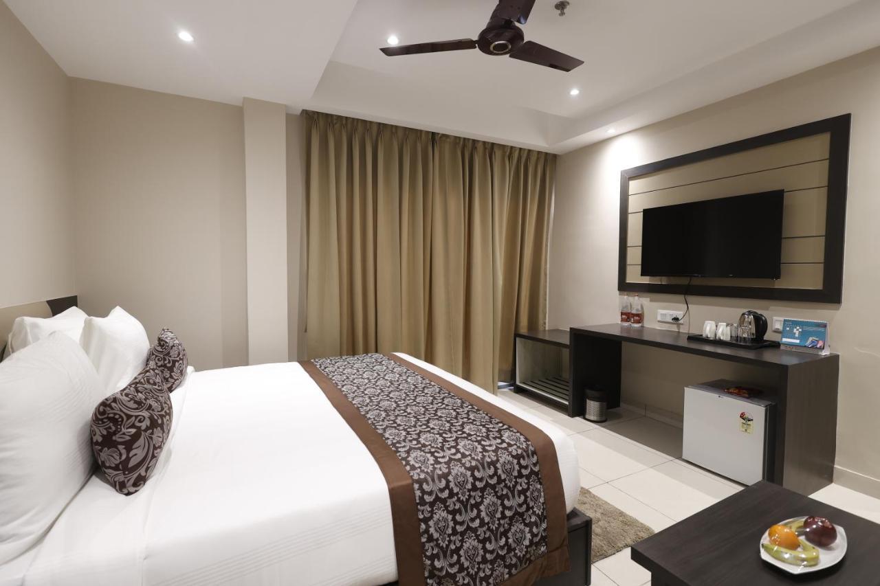 Pride Biznotel Canopus, Digha Digha  Exterior photo