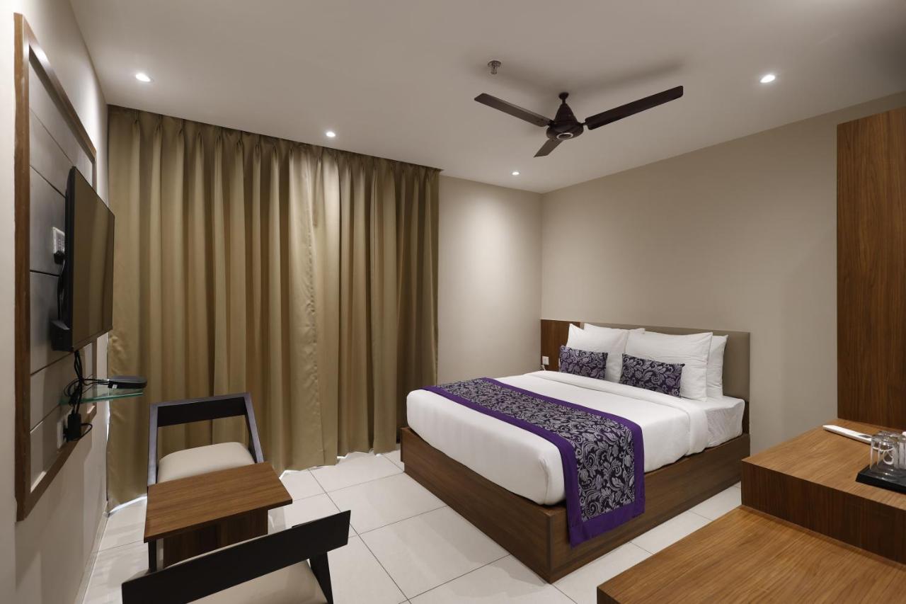 Pride Biznotel Canopus, Digha Digha  Exterior photo